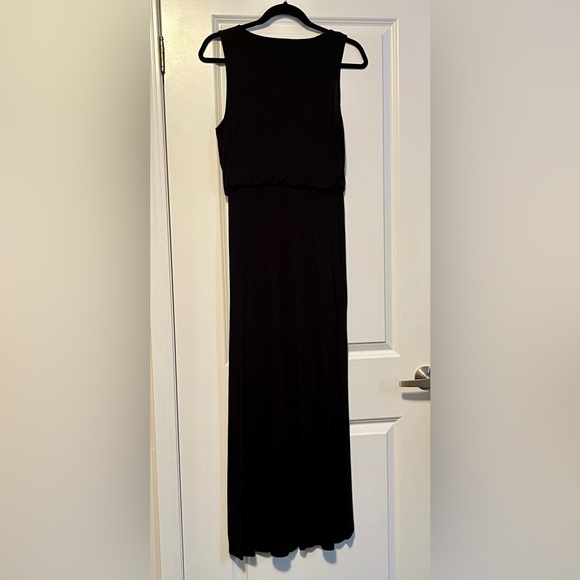 Used Good Condition Long Black Summer Dress Sleeveless Dress Size Small - Picture 2 of 4